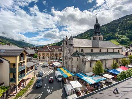 Marché hebdomadaire de Thônes