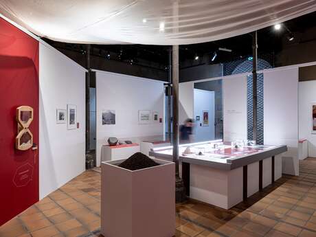 Les Ecuries - Jardin des Carmes