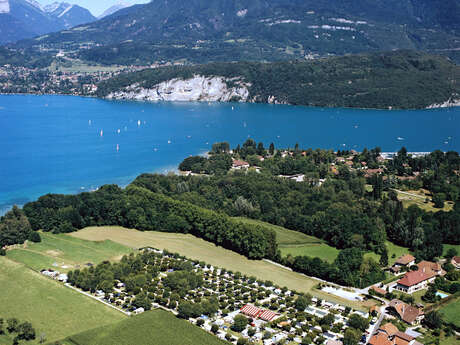 Camping Le Solitaire du Lac