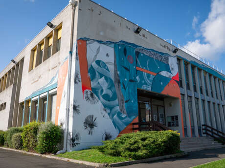 Unusual Tour of the Maison du Théâtre et de la Danse in d’Épinay-sur-Seine