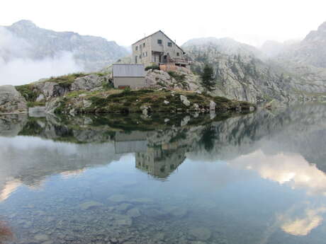 Randonnée pédestre au Lac Vert de la Valmasque