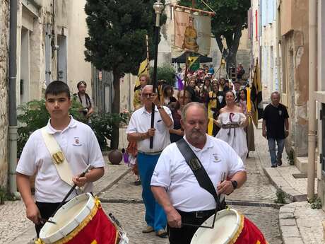 La Tarasque/Les Traditions de Sainte Marthe
