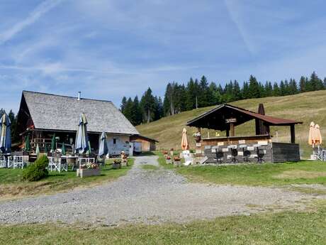 Eröffnung auf der Alpage des Avenières