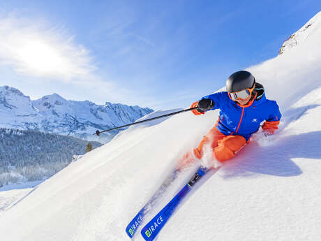 Course de ski du ski club : slalom parallèle