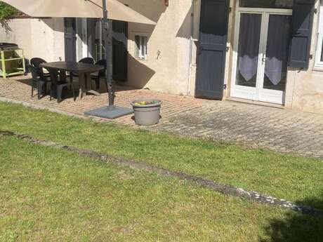 Gîte "A deux pas du Rhône" - Le Tiodet