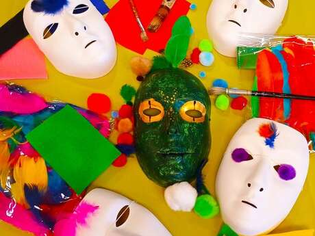 Atelier masques de carnaval