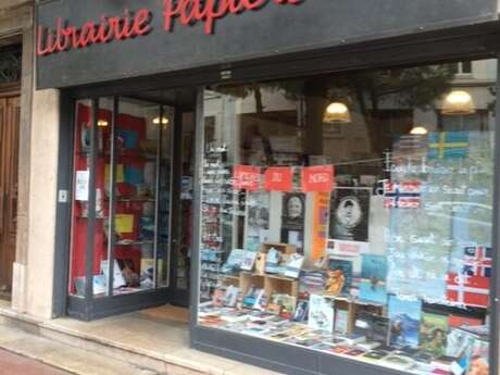 Librairie Papiers Collés