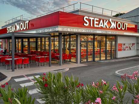 Steak in out