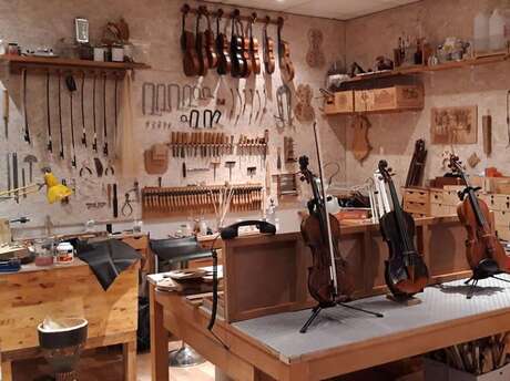 Julien Perey - Luthier