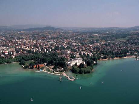 Itinéraire pédestre : Le cercle du lac - De la presqu'île d'Albigny au Petit Port d'Annecy-le-Vieux