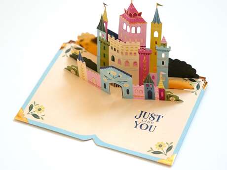 Villaggio Charlot : laboratorio di creazione di libri pop-up