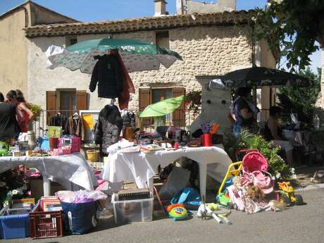 Vide-greniers des écoles