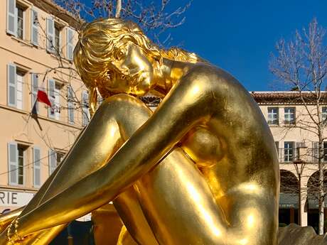 Statue de Brigitte Bardot