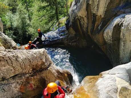 Canyoning sportif - Ecrins Spéléo Canyon