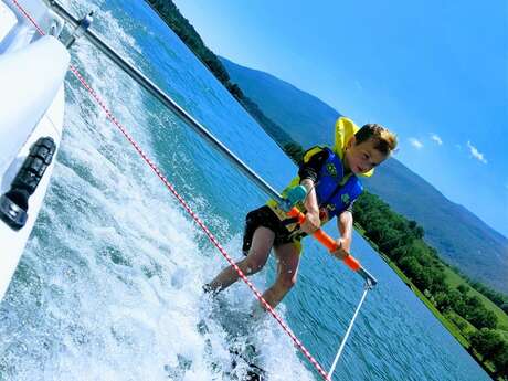 Activités nautiques baby ski
