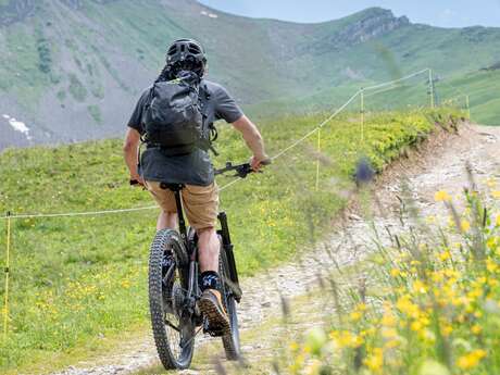 Sortie VTT encadrée avec Alley Oop et Mathias Ruiz, moniteur de vélo