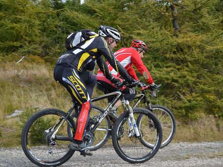 40ème rando et randuro du Vélo Vert Savignolais