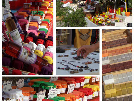 Marché artisanal nocturne - front de mer du Lavandou