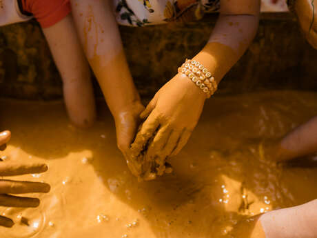 From ochre to paint workshop