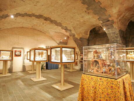 Musée - Caves du château de Laragne-Montéglin