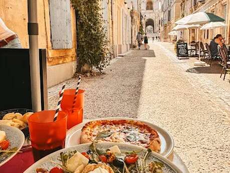 Pizzeria Napoli-arena