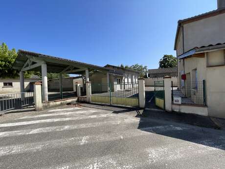 École primaire de Barry d'Islemade