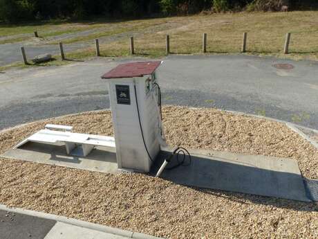 Área de servicio para bicicletas de Bouchemaine