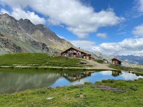 Refuge de la Blanche