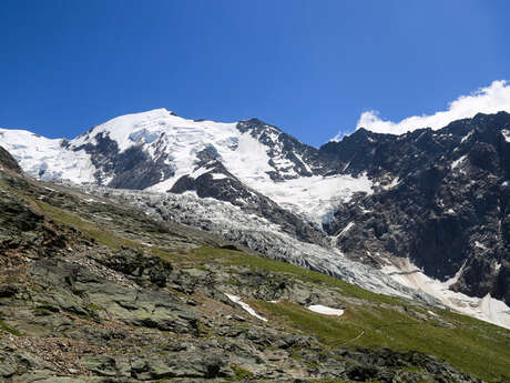 Bellevue - Bionnassay glacier trail via the Chalets de l'Are