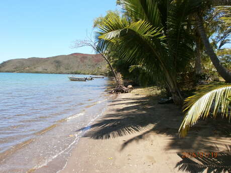 Plage de la tribu de Port Bouquet (St Roch)