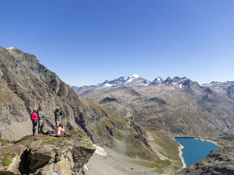 Bureau des Guides de Val d'Isère Bureau des Guides de Val d'Isère