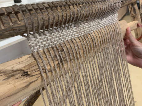 Cet été cap sur la Préhistoire : Atelier Tissage