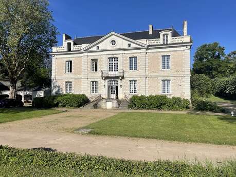 Le Petit Serrant - Maison d'hôtes