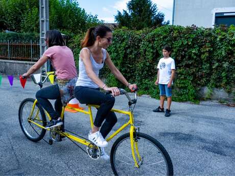 Alpes Isère Tour : Exposition Vélo Rigolo