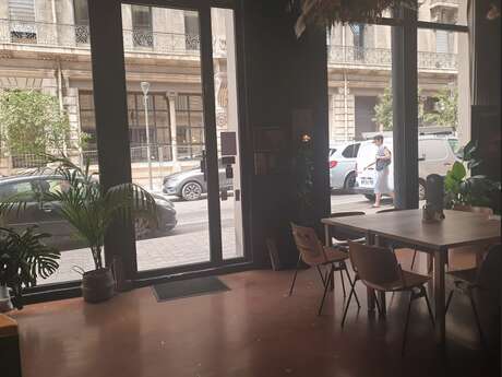 Le République Marseille