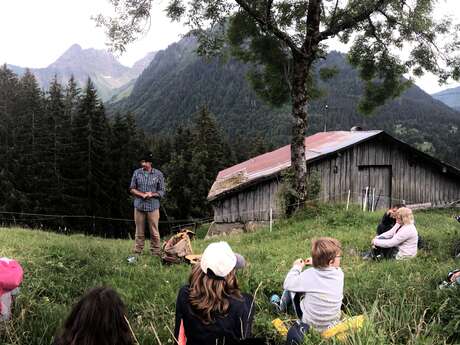Randonnée "Découverte contée de l'histoire de Chatel"