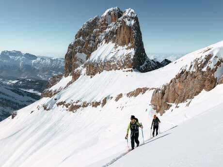 Raid à ski avec le Bureau des Guides