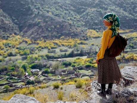 Cinéma documentaire : Honeyland, la femme aux abeilles