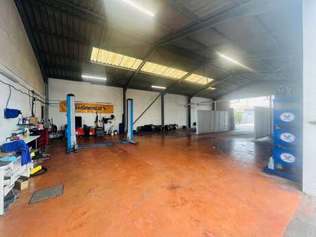 Garage - Ré-Lavauto