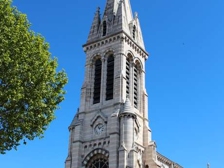 Cathédrale Notre-Dame et Saint-Arnoux