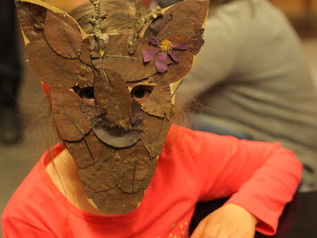 Atelier créatif : fabrication d'un masque d' animaux pour Halloween