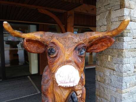 Art vache : sculptures "Le Troupeau"
