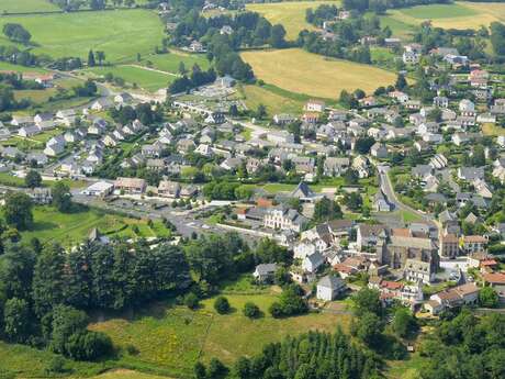 Sansac Bords de Cère