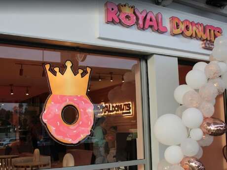 Royal donuts