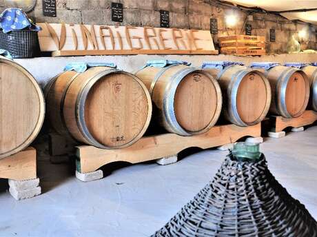 Découverte d'une vinaigrerie artisanale