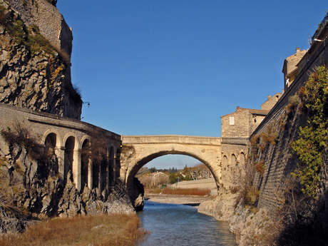 Le Pont Romain