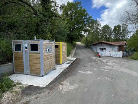 Bornes de tri sélectif Vallée des Loisirs