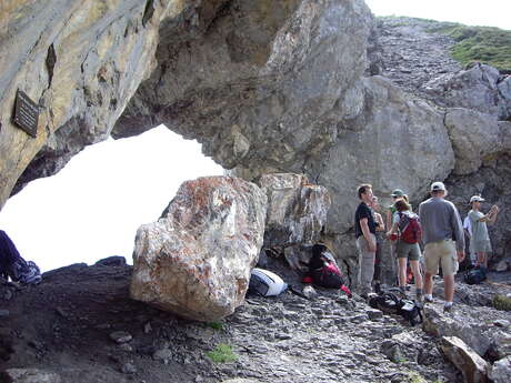Guided half-day Le Trou de la Mouche