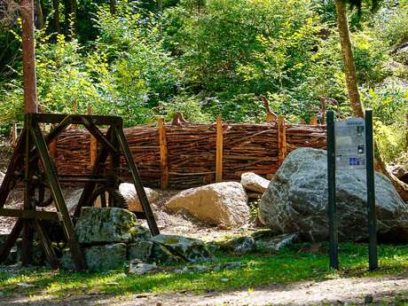 Sentier pédestre des Graniteurs