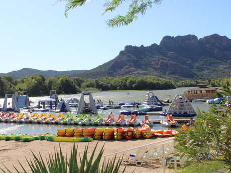 Wasserspiele - Total Pack Park Lac Perrin